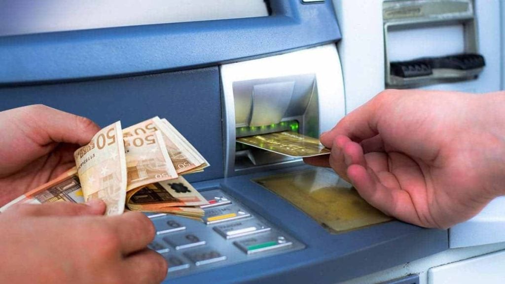 distributeurs de billets