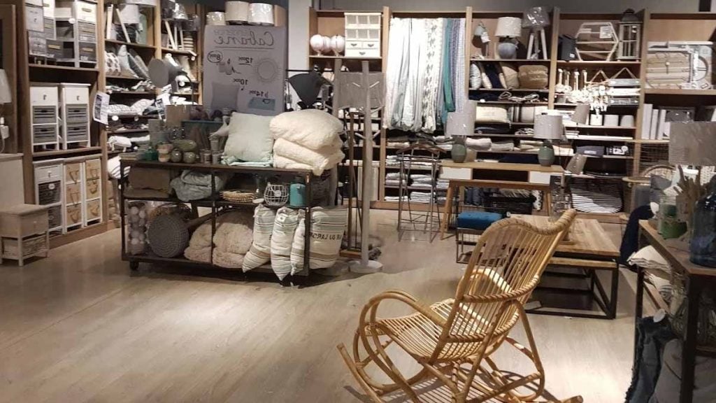magasin d’ameublement