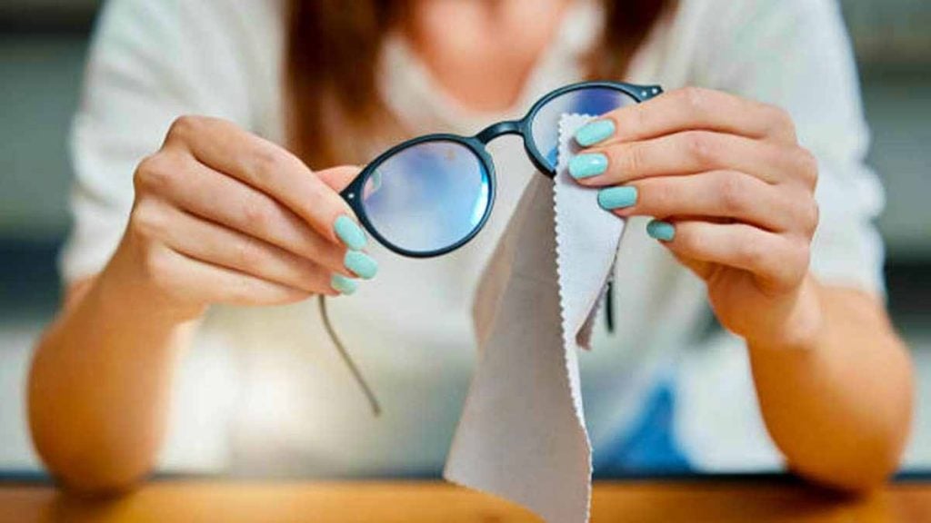 nettoyer les lunettes