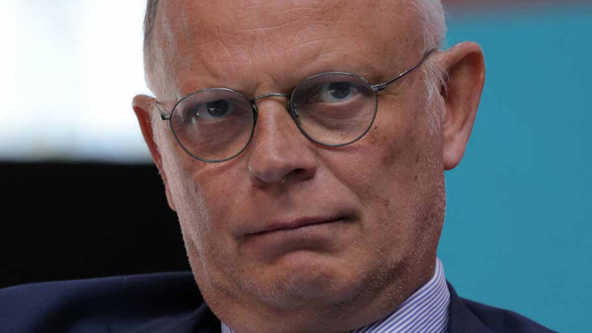 détournement de fonds publics